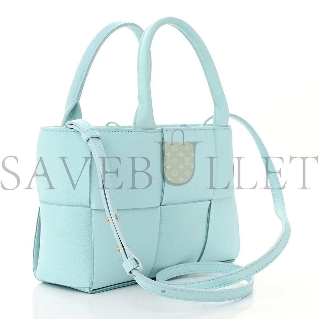 BOTTEGA VENETA GRAINED CALFSKIN MAXI INTRECCIATO MINI ARCO TOTE PALE BLUE (25*17*8cm)